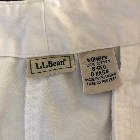 Woman’s white pants, size 8 regular - Picture 9 of 9